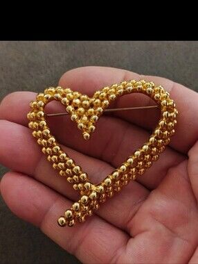 1980s Signed Fernando Originals Gold Tone Beaded Heart Brooch